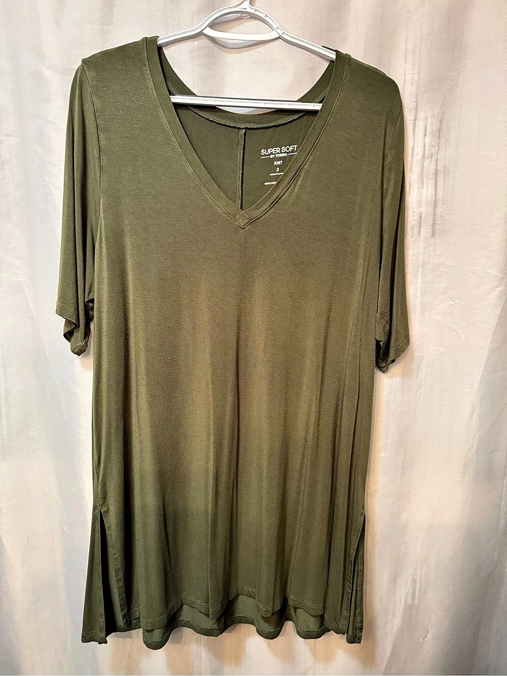 Torrid Super Soft Olive Green V-Neck Tunic Top Size 2